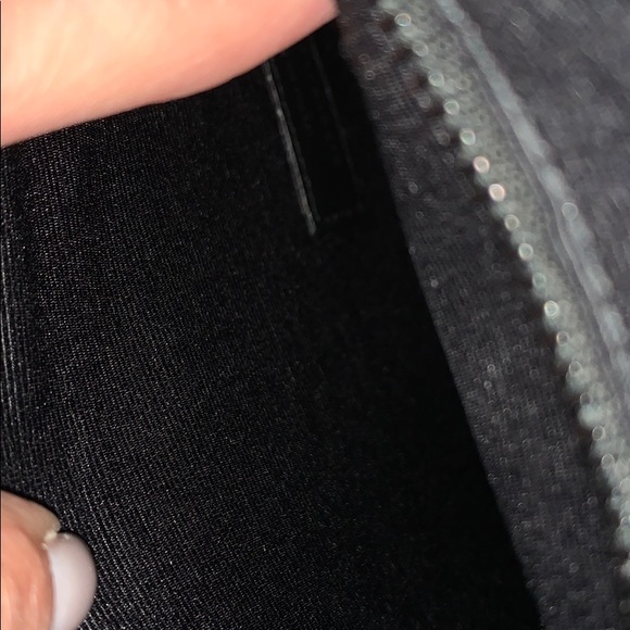 Saint Laurent Large Tri-Quilted Matelasse bag - Picture 9 of 13